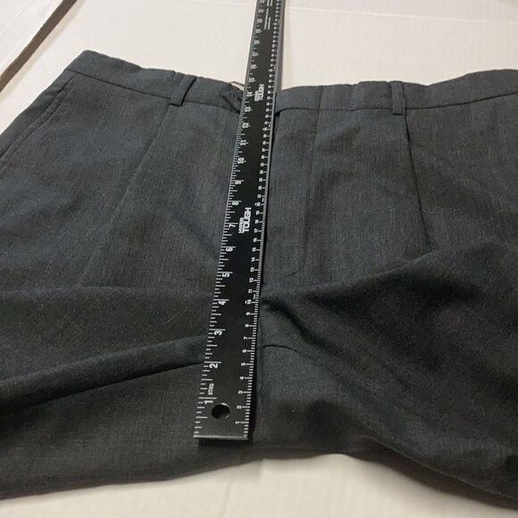 TOMMY HILFIGER, Men’s dress pants size W 40 SEE DESCRIPTION - Picture 4 of 8